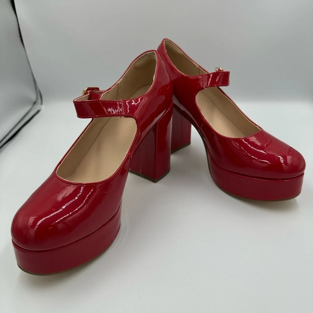 Fireside Red Patent Mary Jane Platform Heels Size 8.5